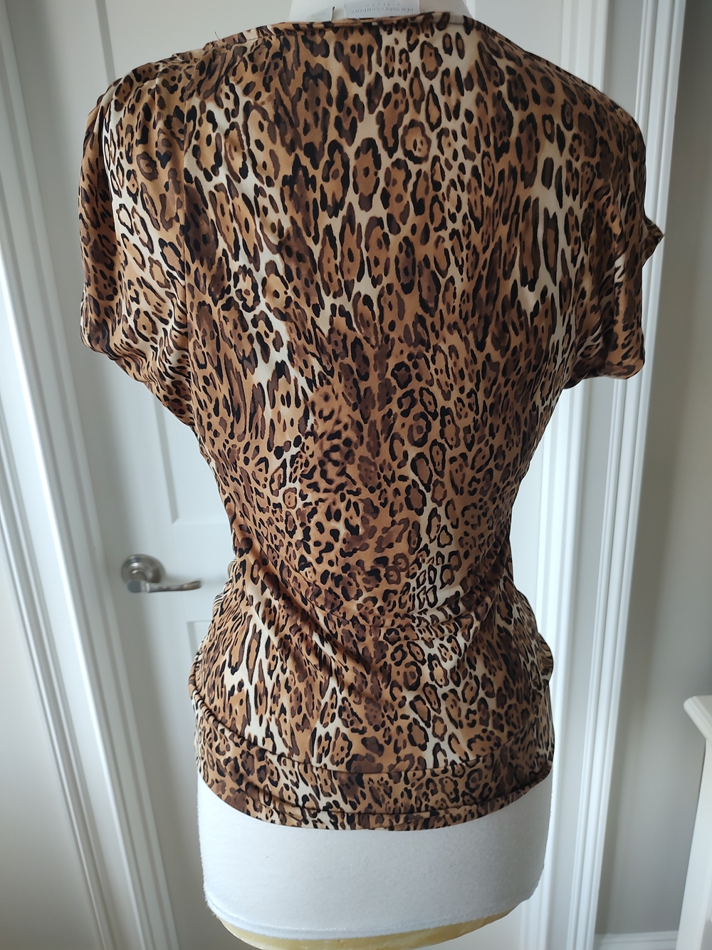 New York & Company Sexy Leopard Print Drape Neck Top - Brown/Tan Mafia Mom MILF - Picture 2 of 5